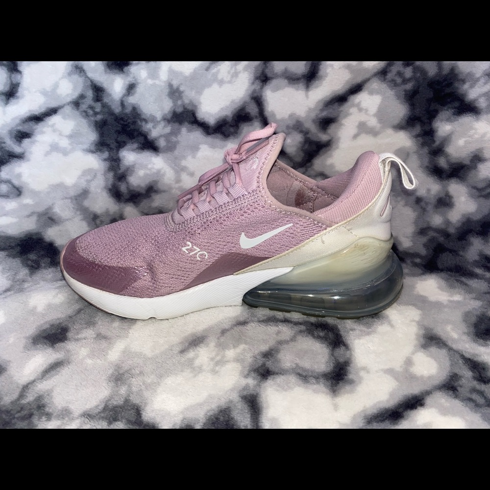 Women’s Nike Air Max 270